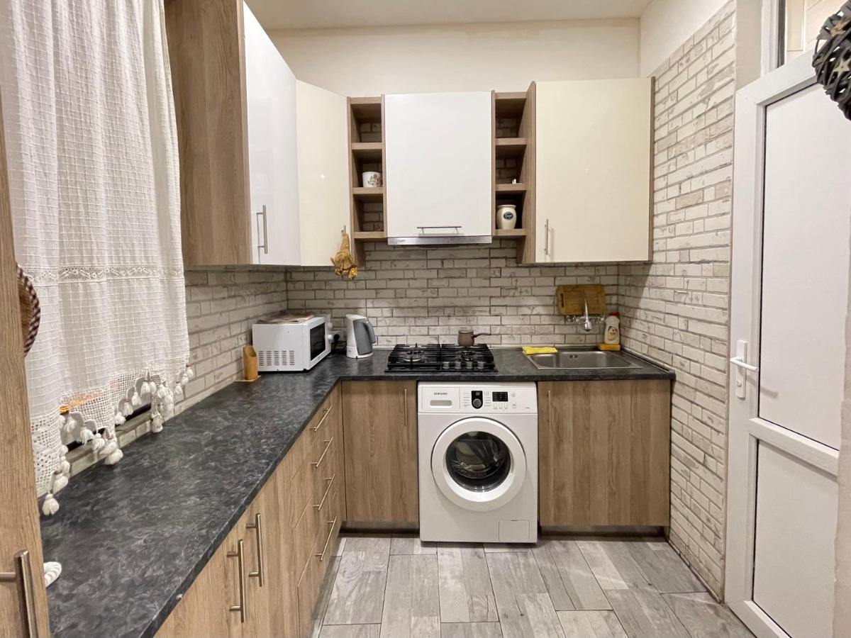 Talaveri Apartment In Old Тбилиси Екстериор снимка