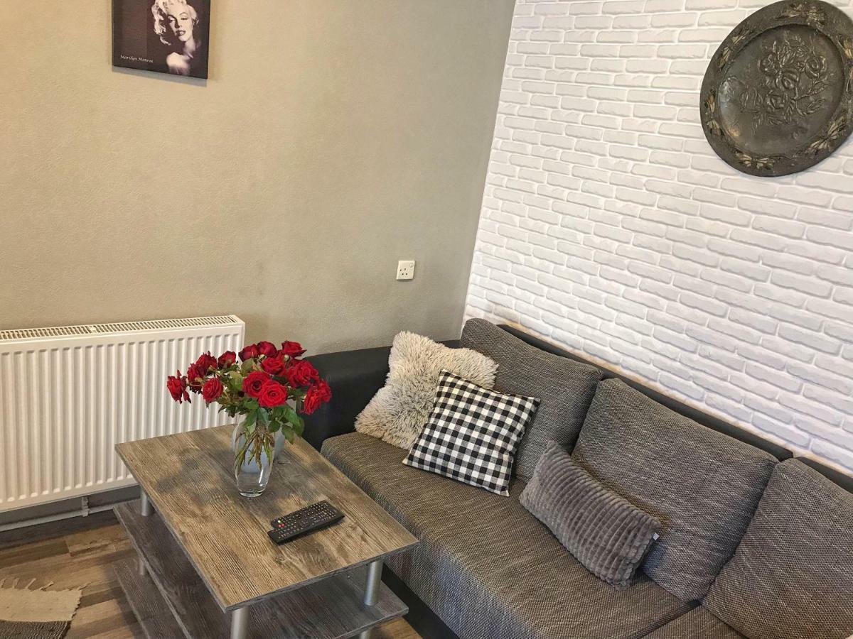 Talaveri Apartment In Old Тбилиси Екстериор снимка